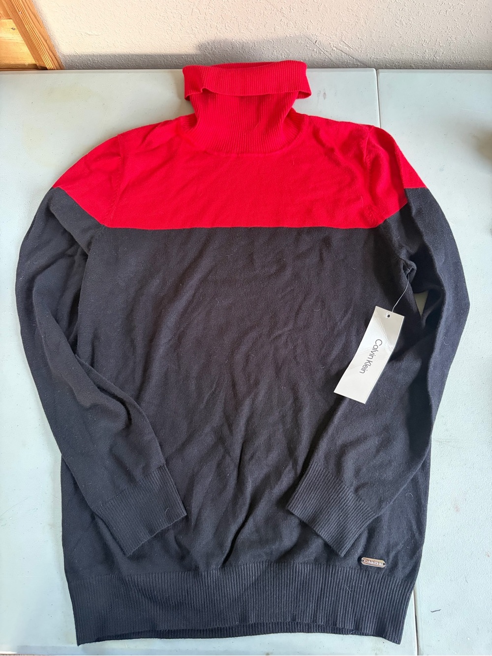 Calvin Klein Red Black Colorblock Turtleneck Sweater Women's Size L Large